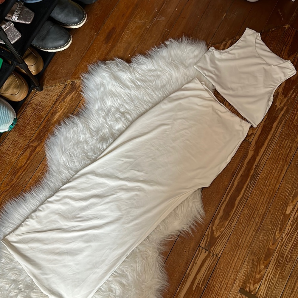 White skirt set size S